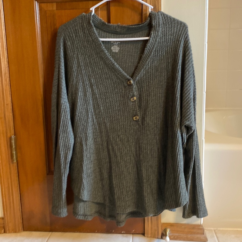 Green American Eagle button up sweater size medium